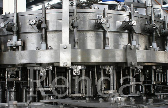 Automatic Bottle Beverage Carbonated Drink  Filling Machine / Bottling Machine