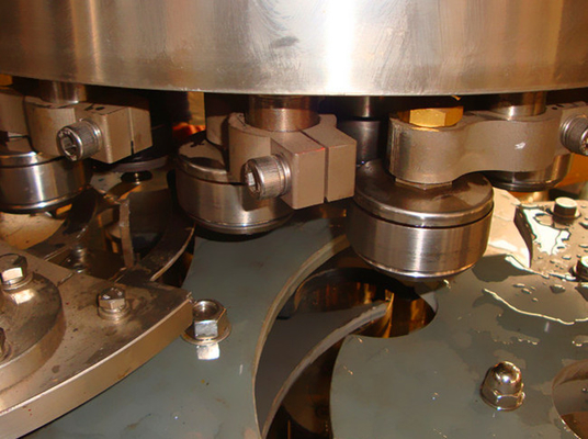 Halb automatische HAUSTIER Flasche Unscrambler-Ausrüstung in der hohen Geschwindigkeit für abfüllende Produktion